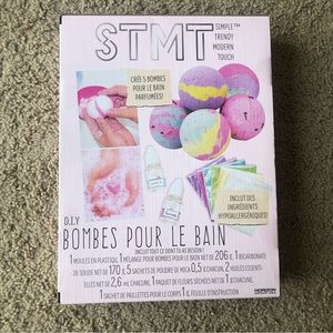 STMT DIY bath bomb kit